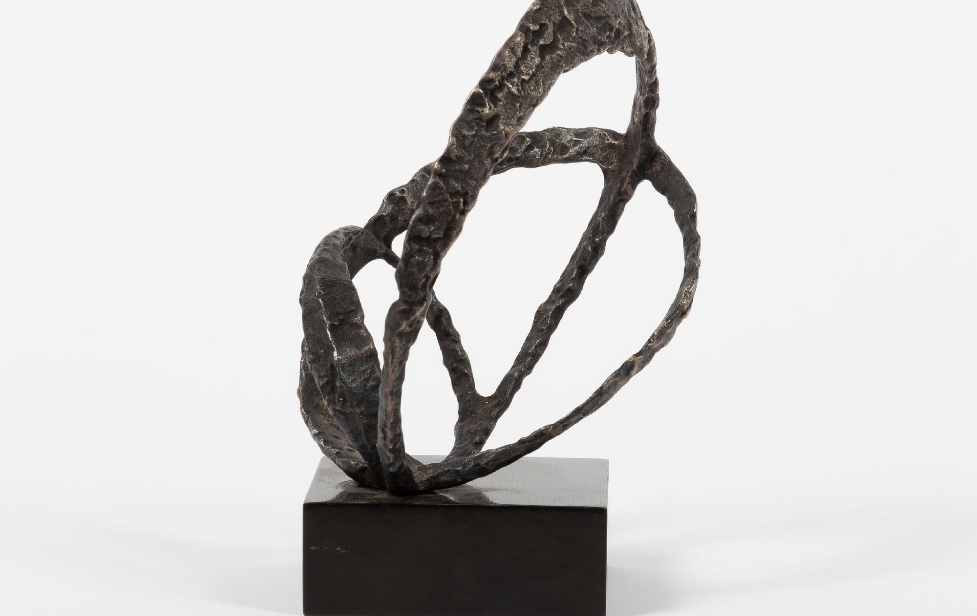 Arne Jones Sculpture