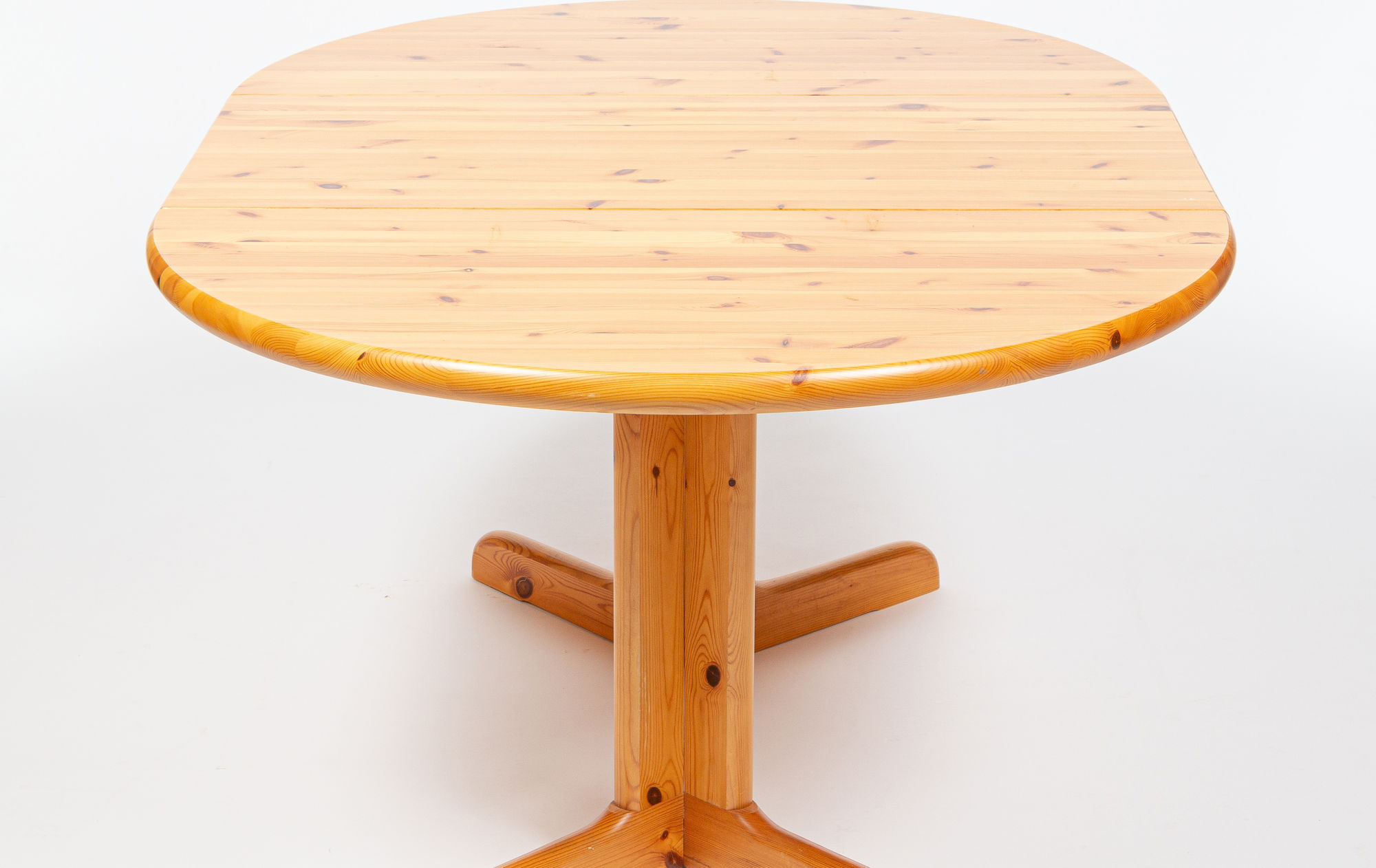 Rainer Daumiller Table with an extension