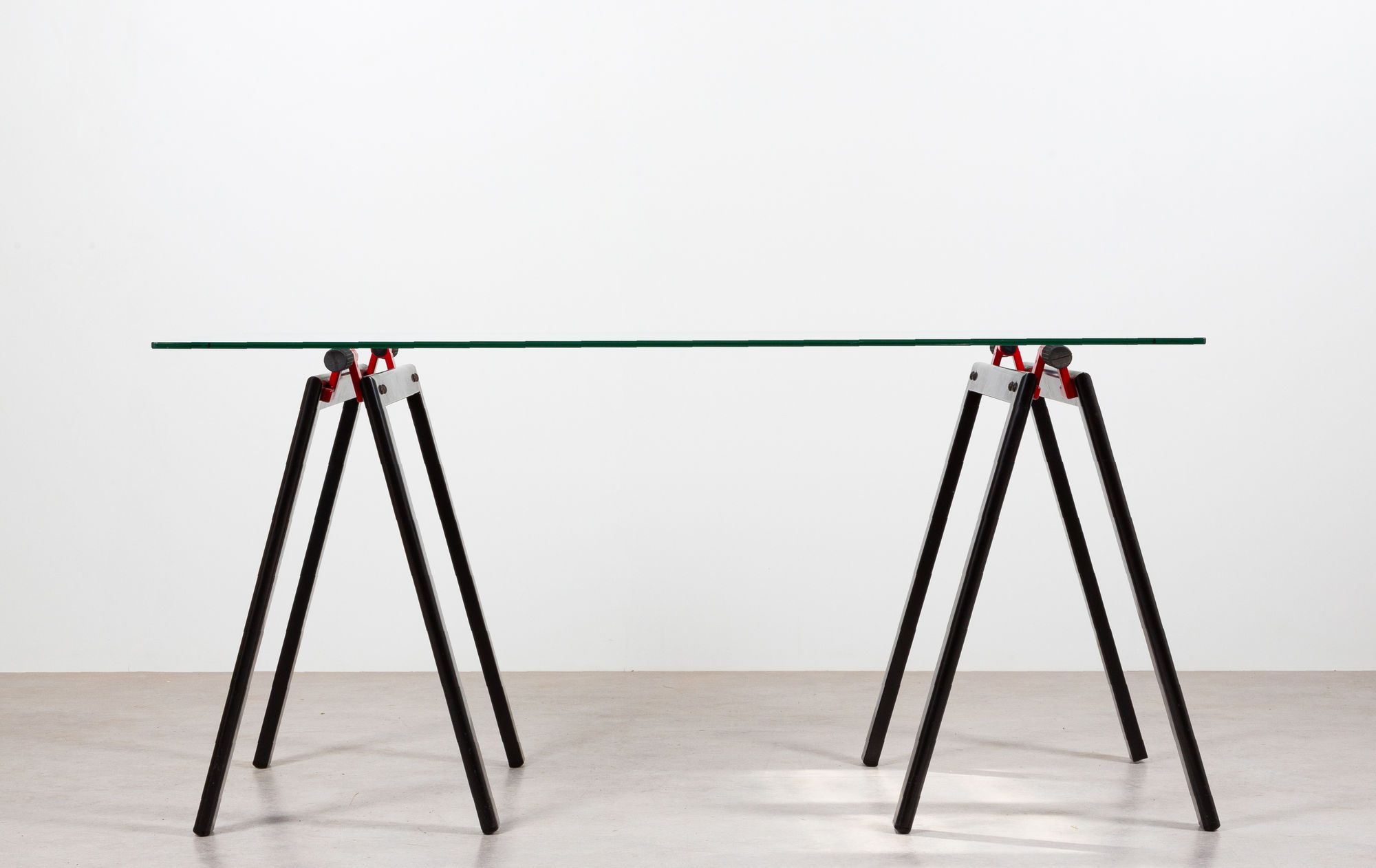 GEA AULENTI Gaetano table