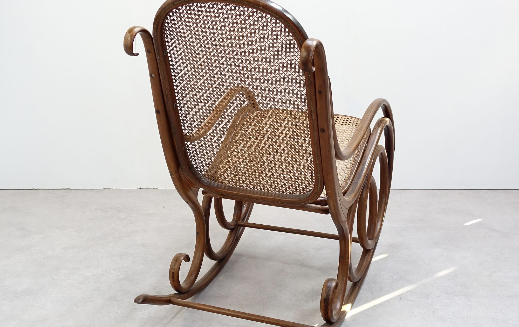 Beautiful bentwood chair typical of Michel Thonet's