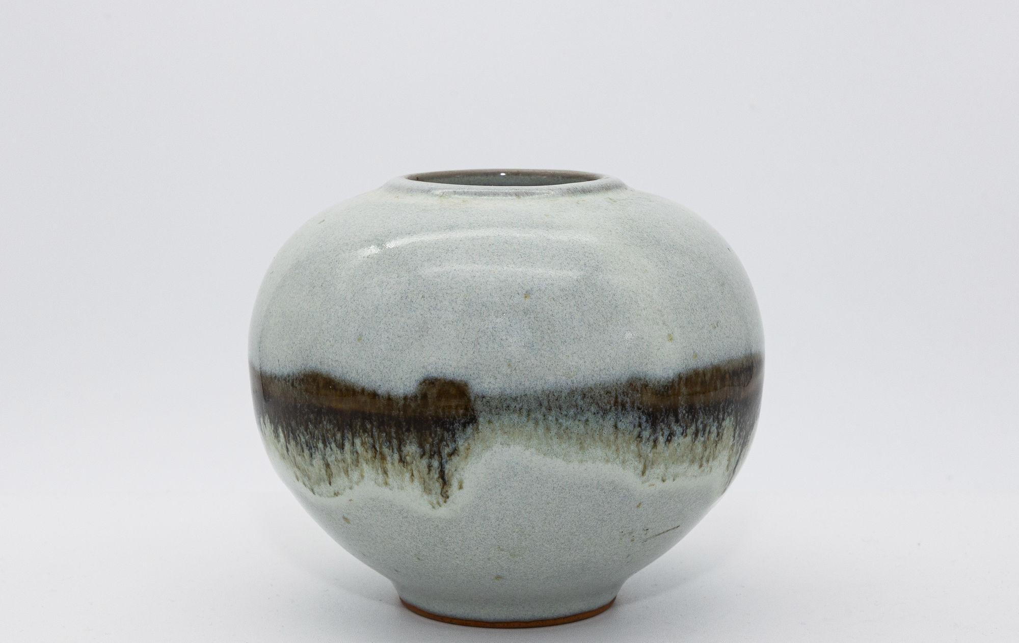 DANIEL DE MONTMOLLIN ceramic vase