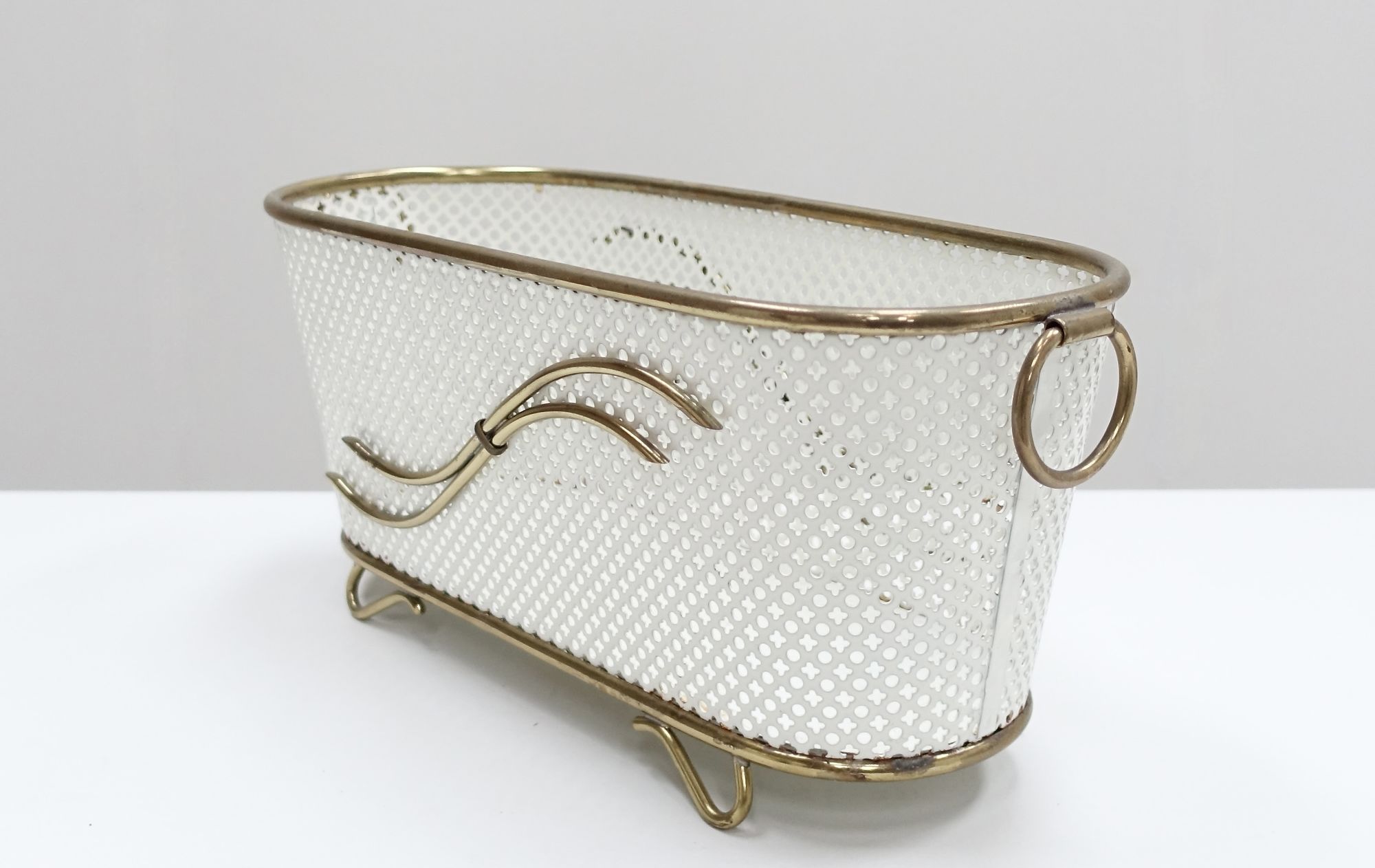 metal basket 50s