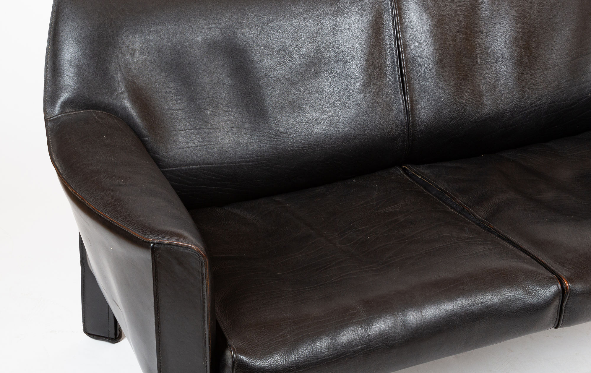 Cab 415 Sofa by Mario Bellini for Cassina