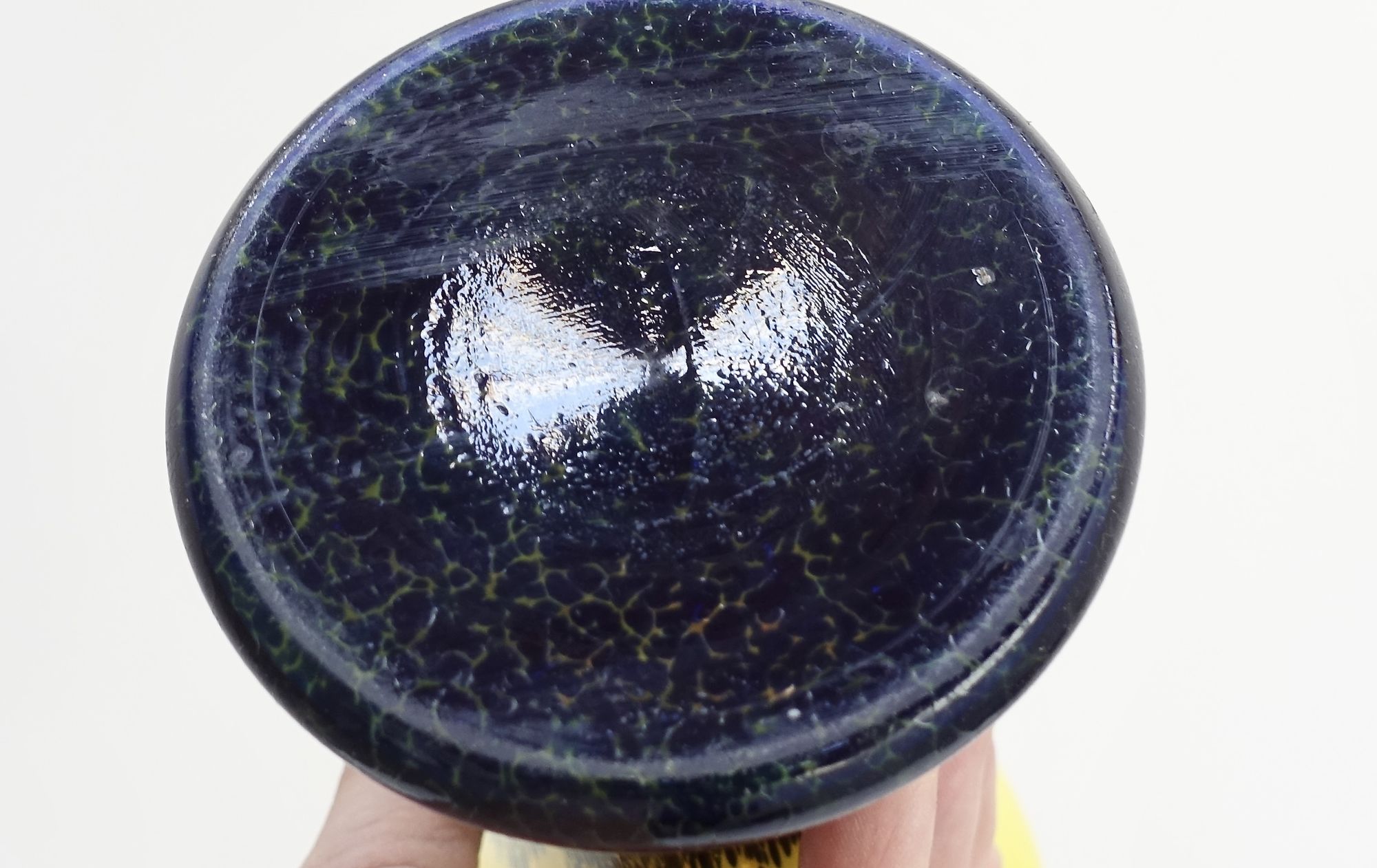 Glass vase