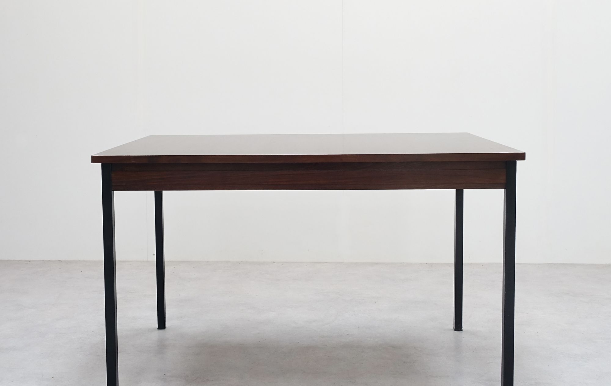 60s dining table