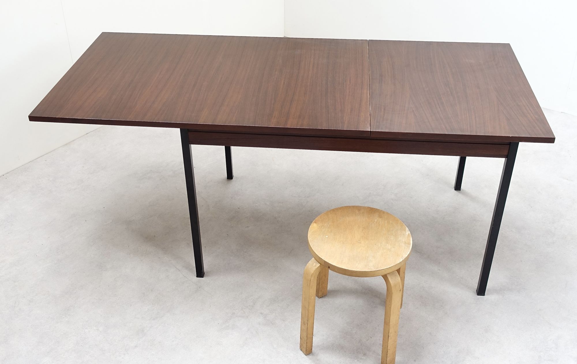 60s dining table
