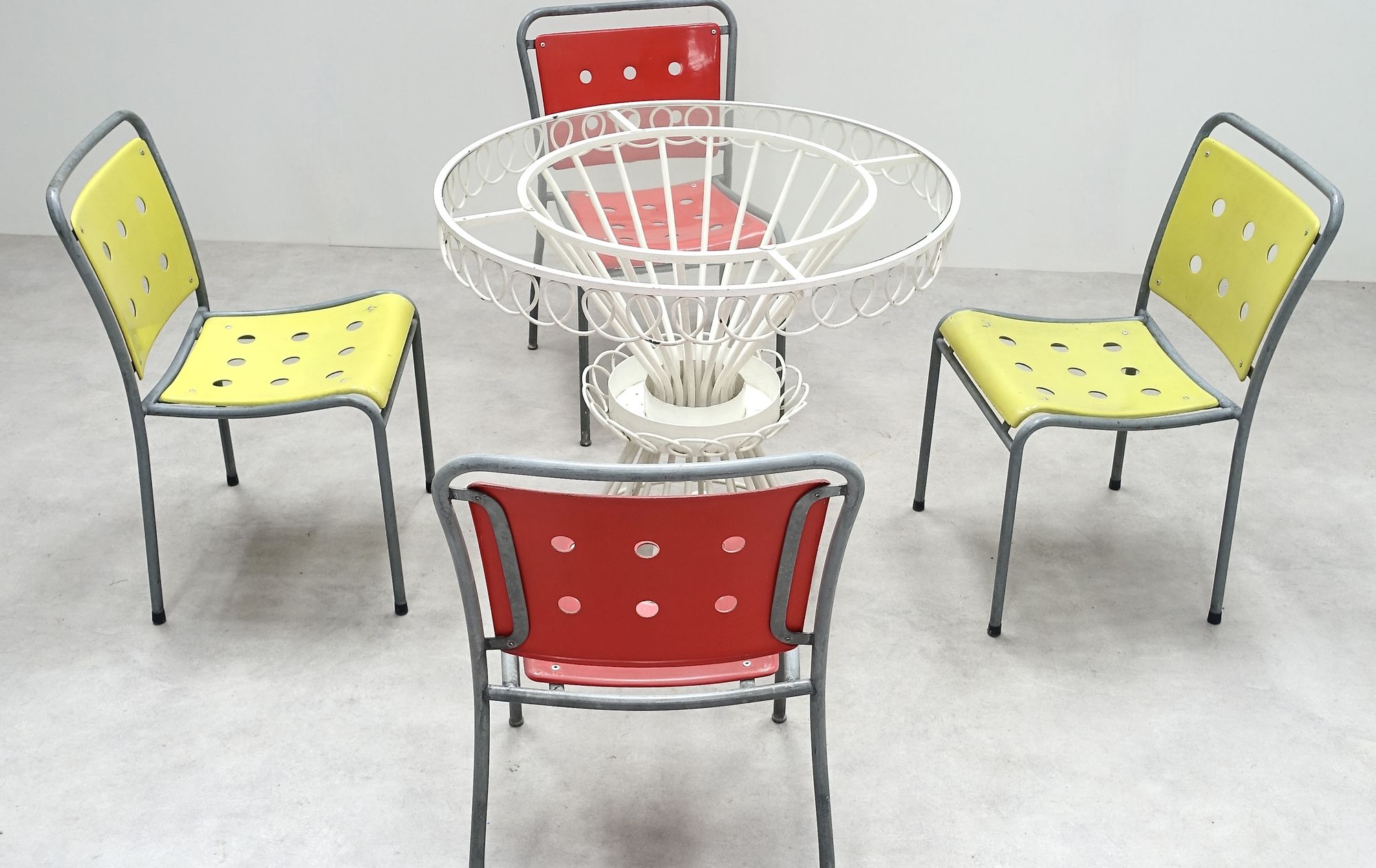 Stella outdoor chair