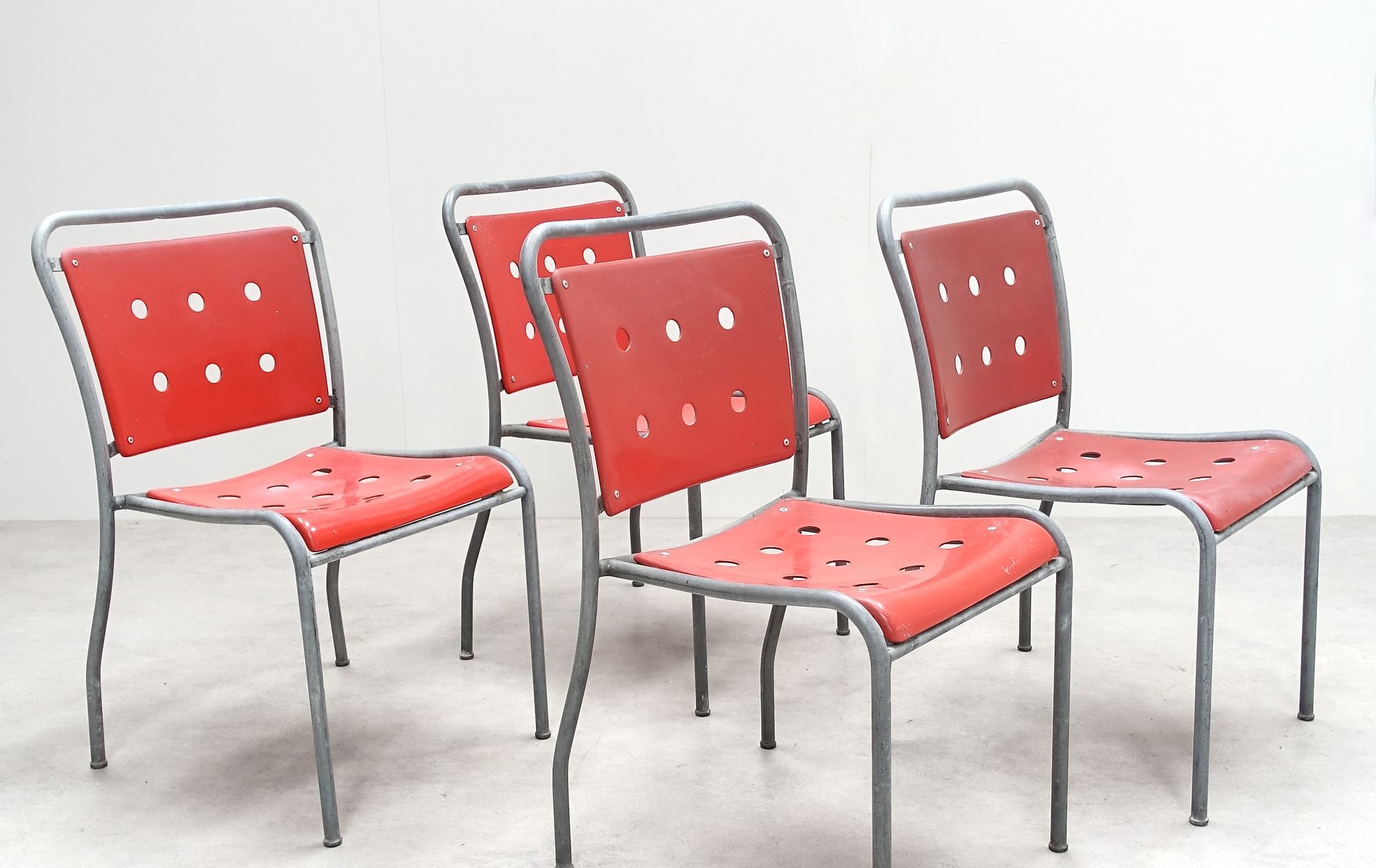 Stella outdoor chair