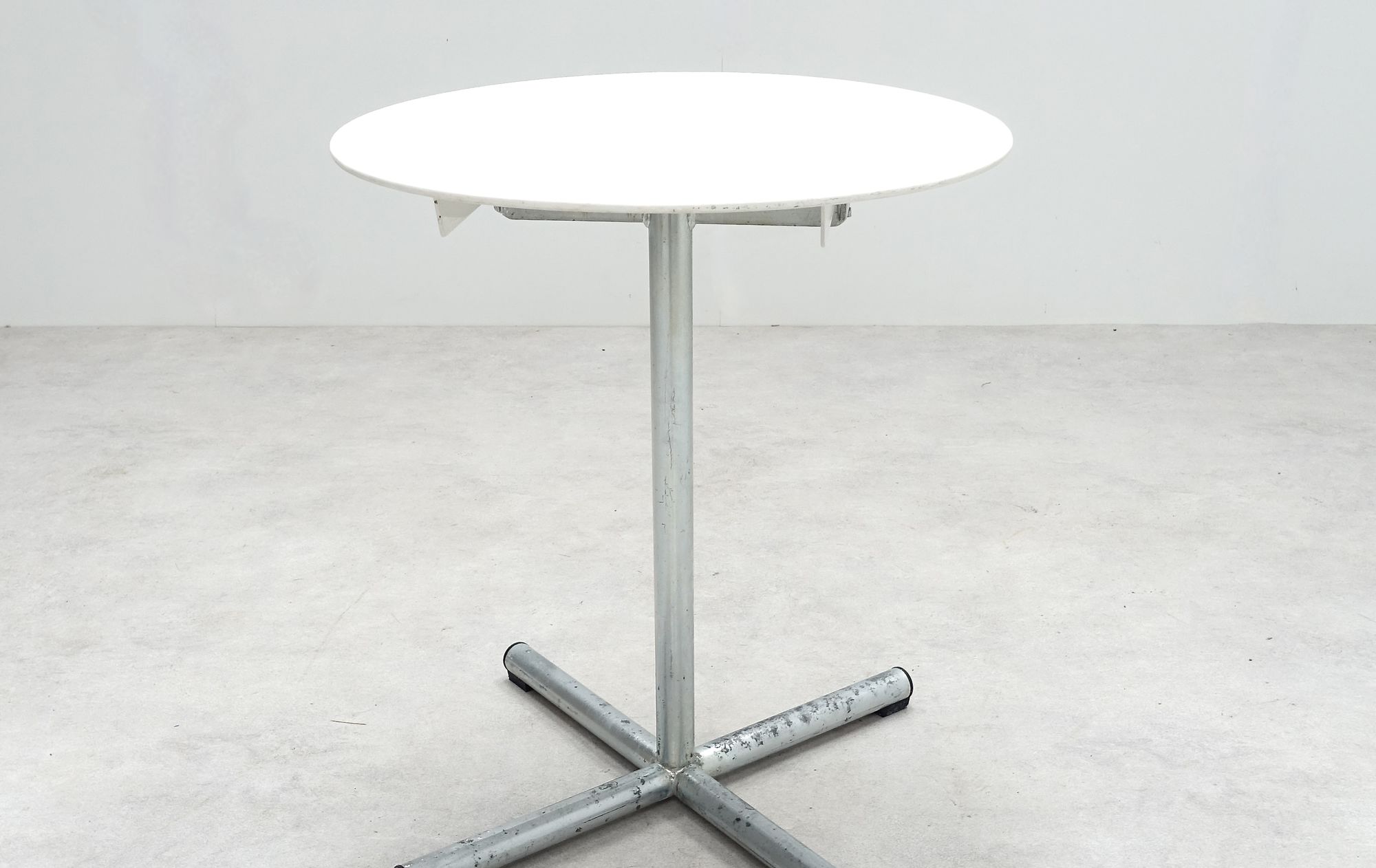 Bigla table 70s