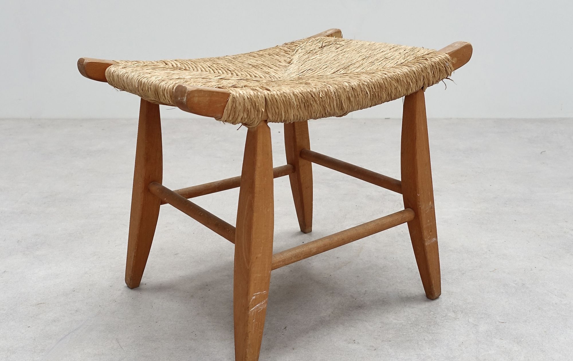 Alpine stool
