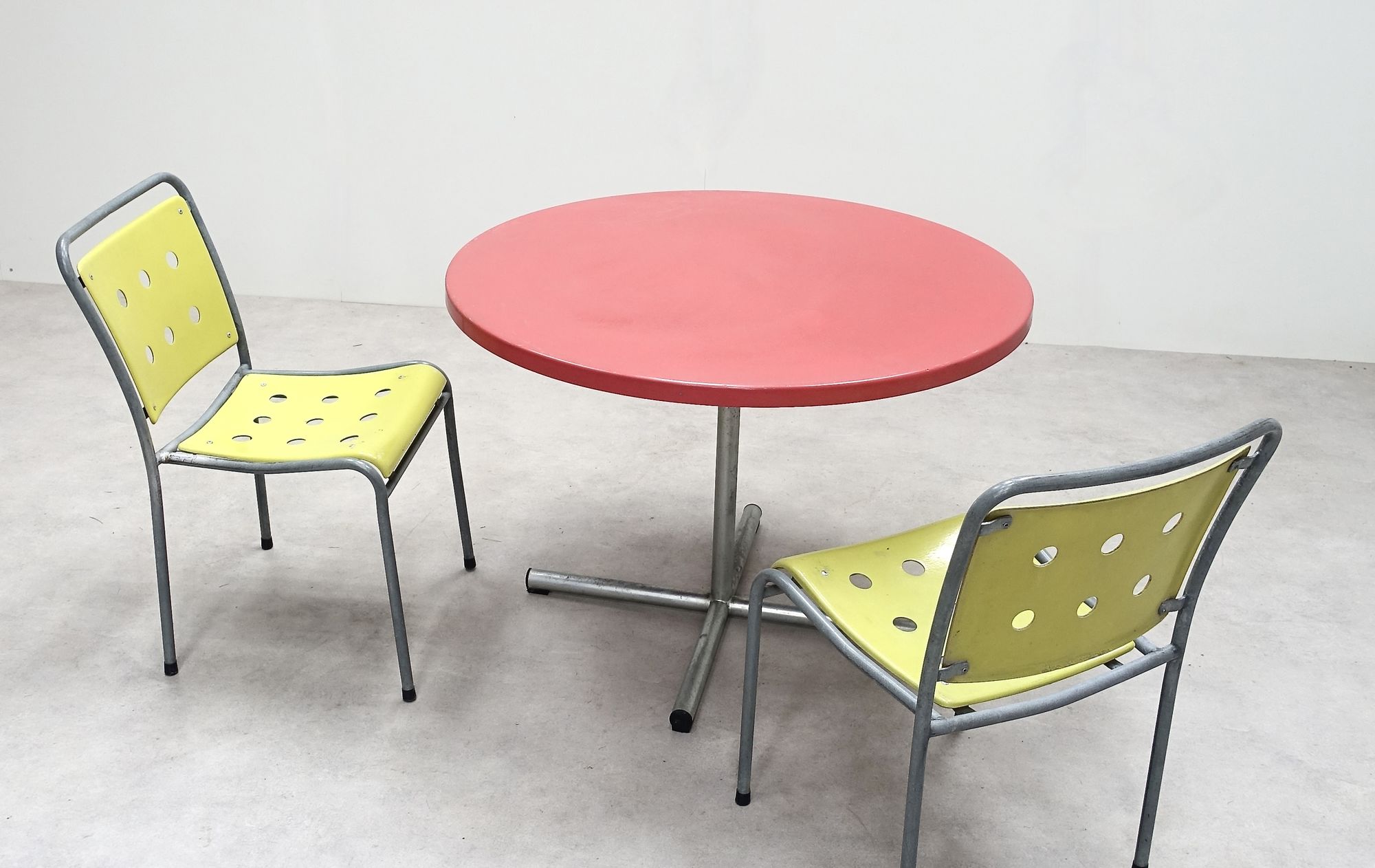 Bigla table 70s