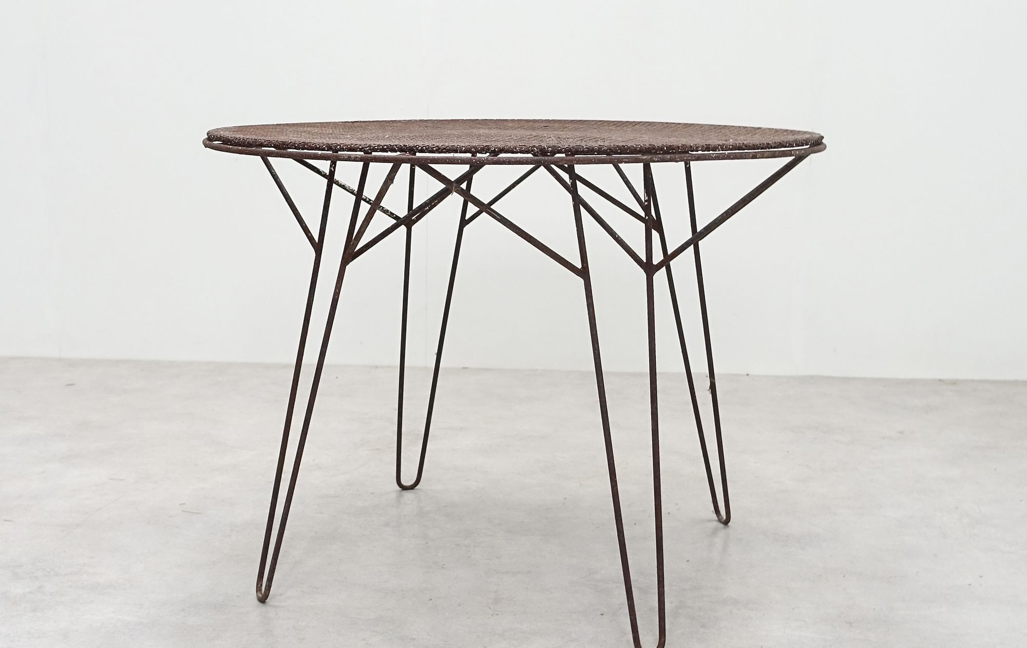 French table 50s Mathieu Matégot