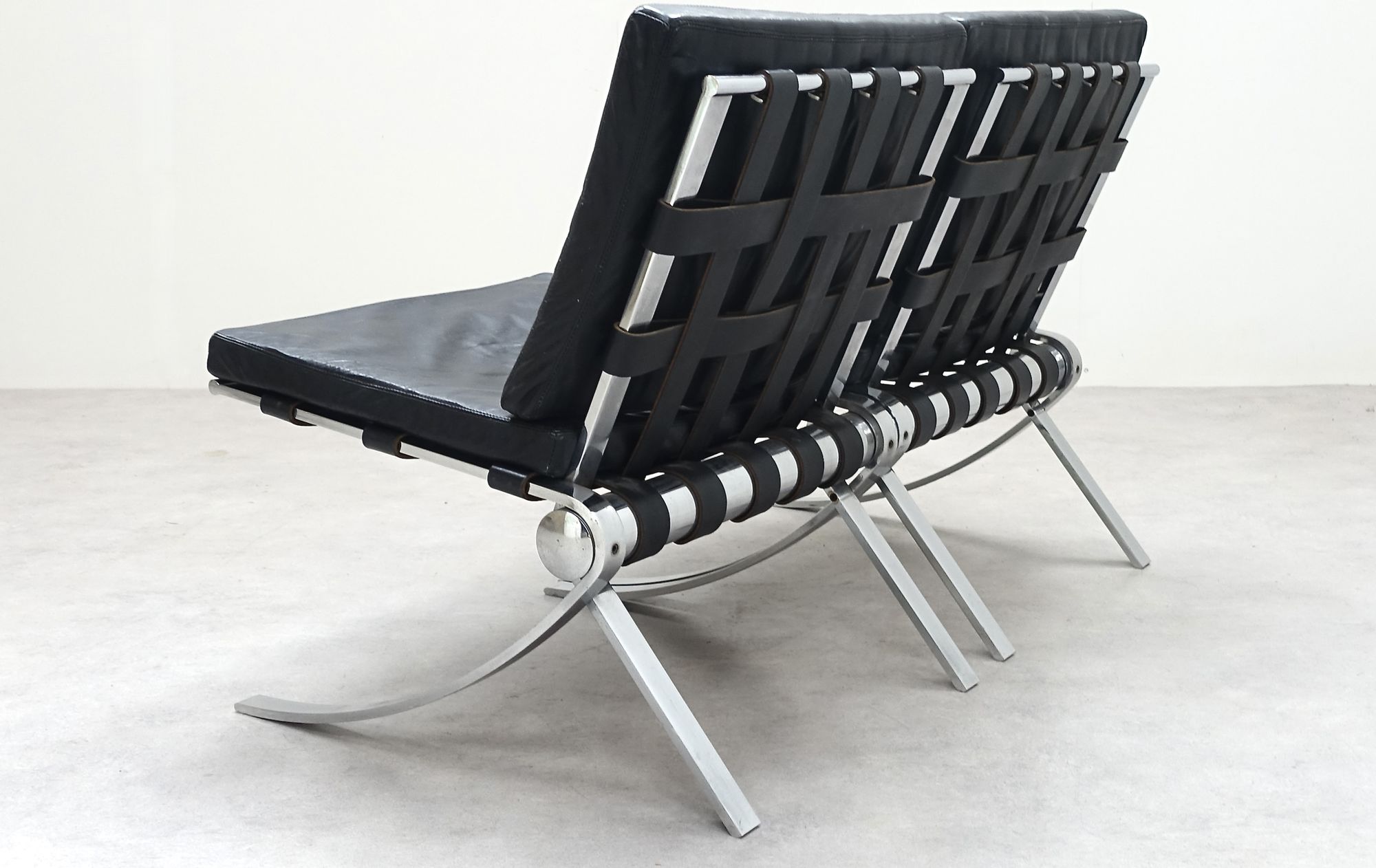 Paul Tuttle chairs Strâssle '60s