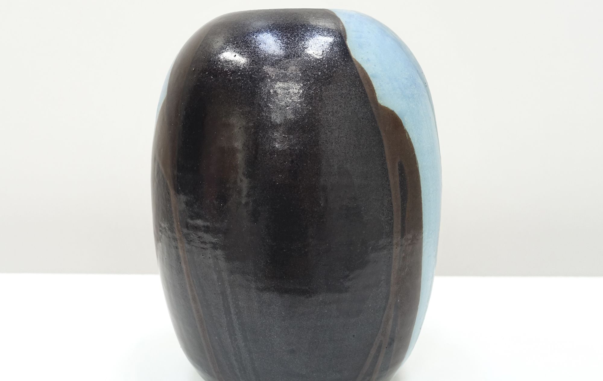 Ceramic vase