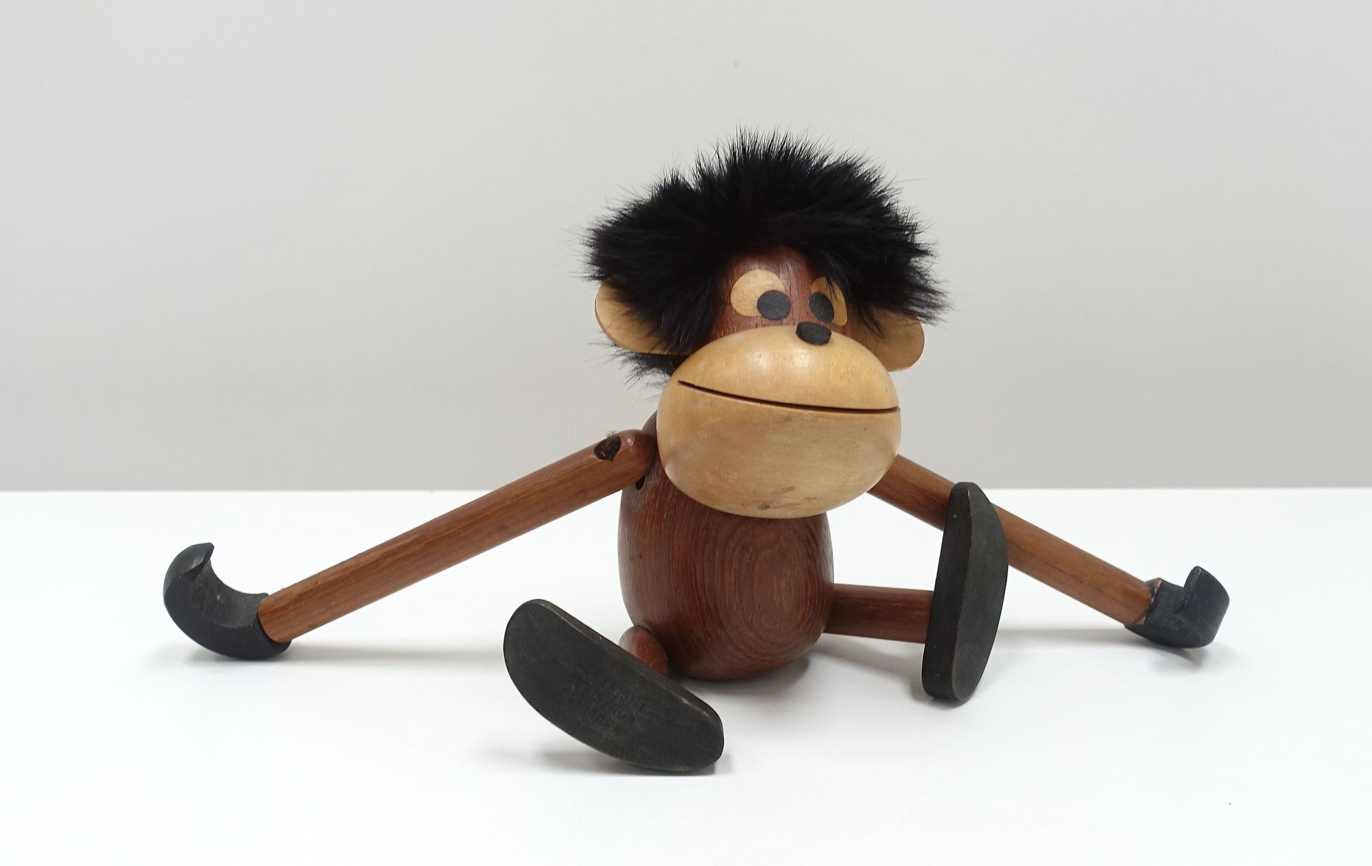 Wooden monkey sveistrup Denmark 60s.