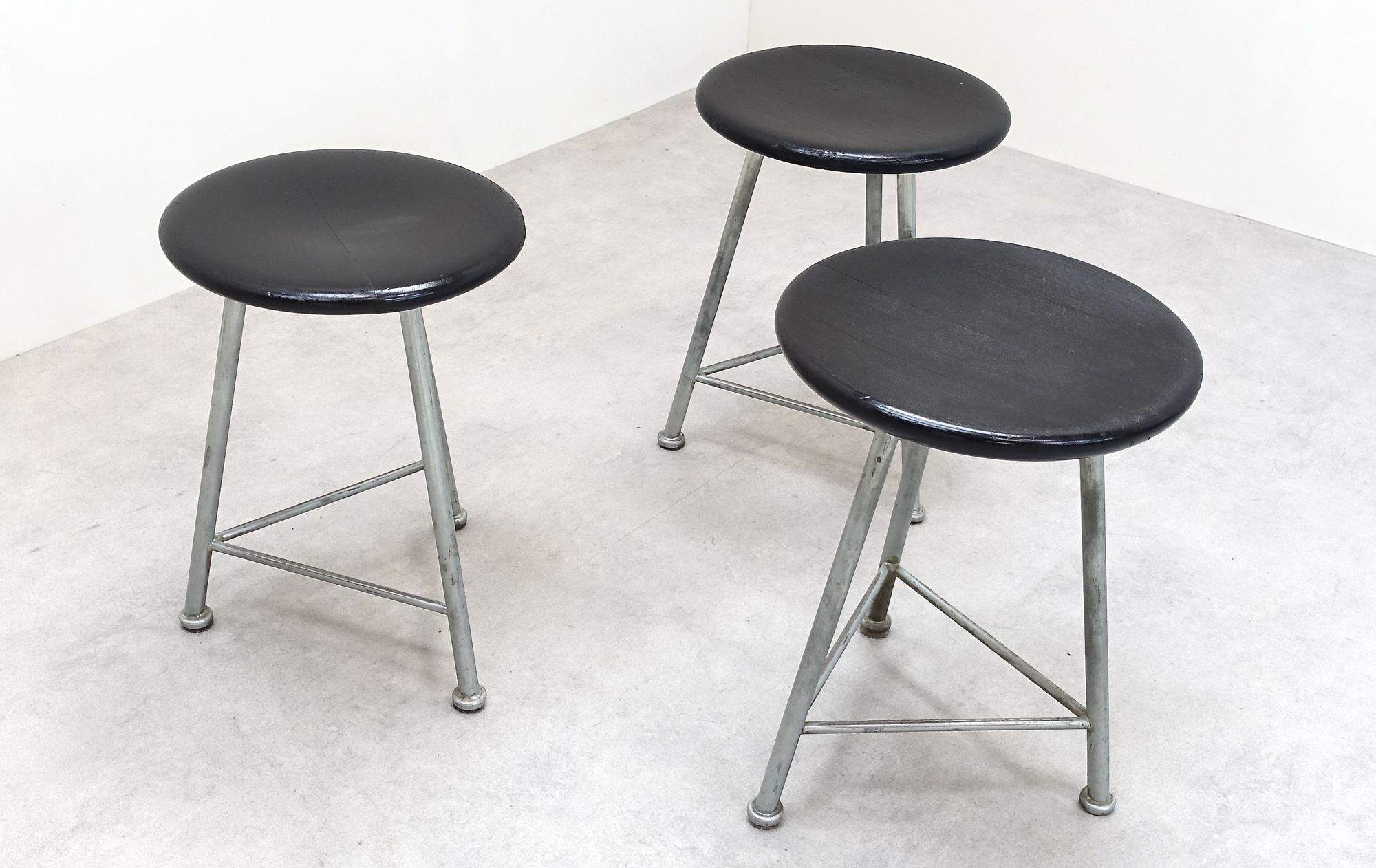 Swiss design Mesa Ag 50s stools