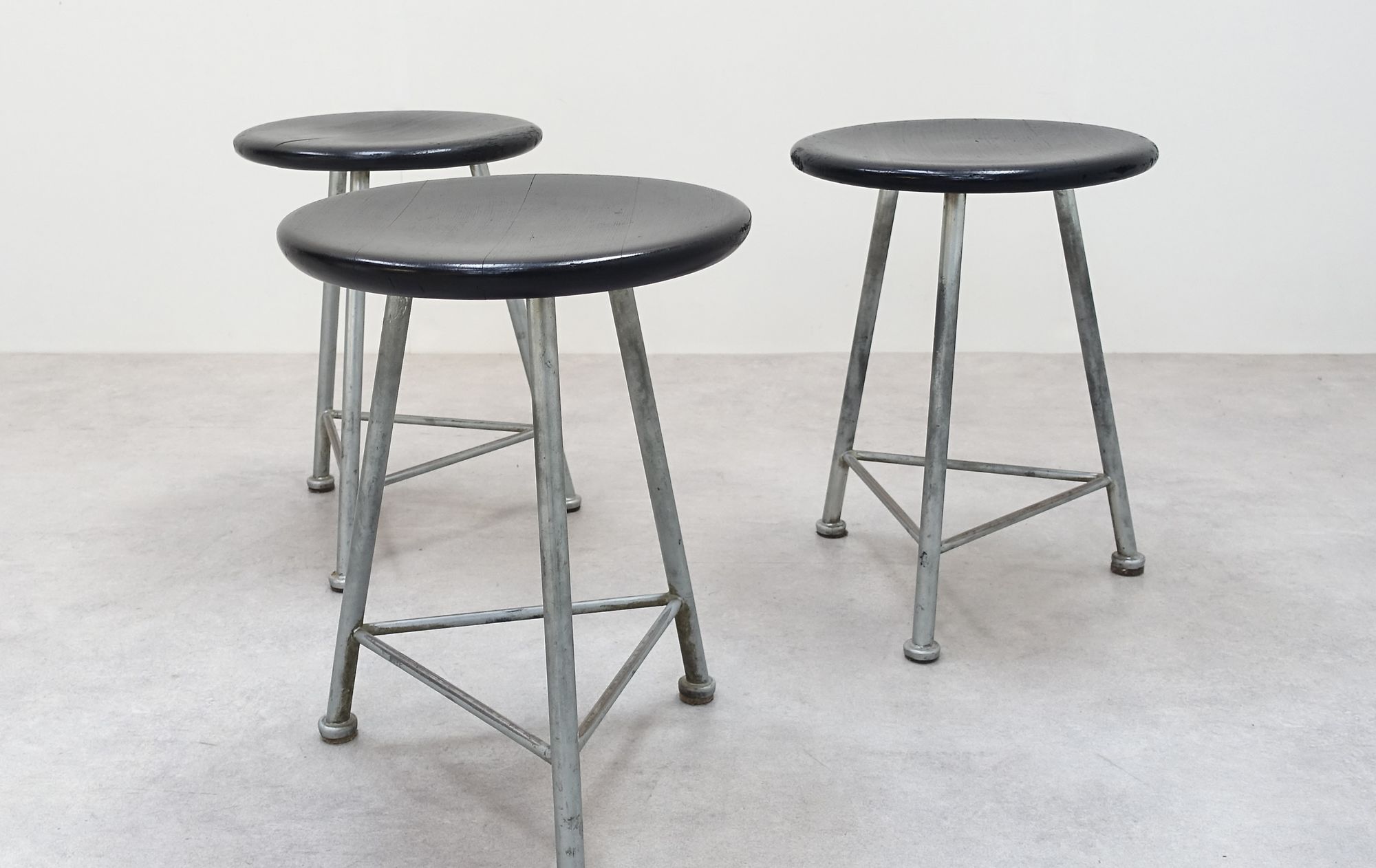 Swiss design Mesa Ag 50s stools
