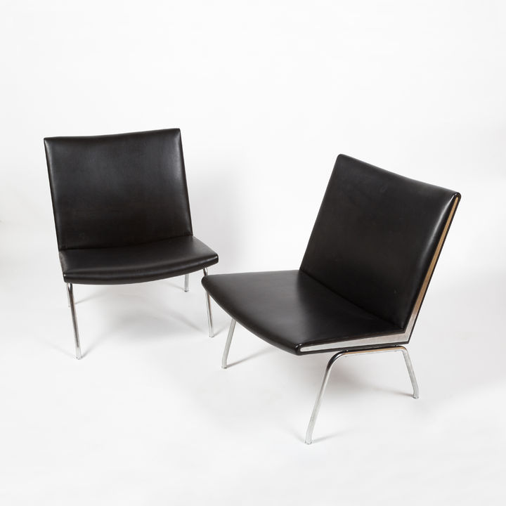 Hans Wegner Airport chairs