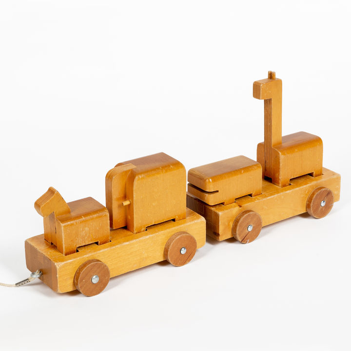 Naef Small train with animals 