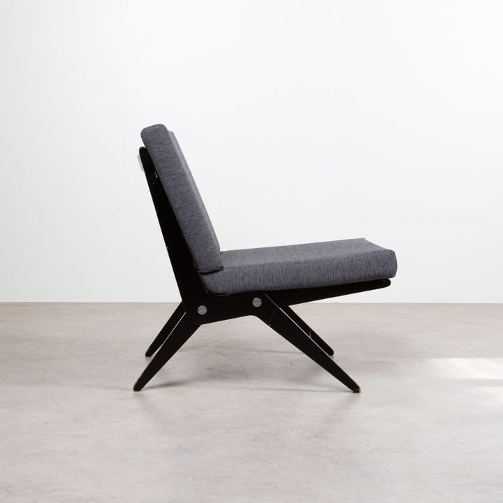Albrecht Lange for the Soloform easy chair